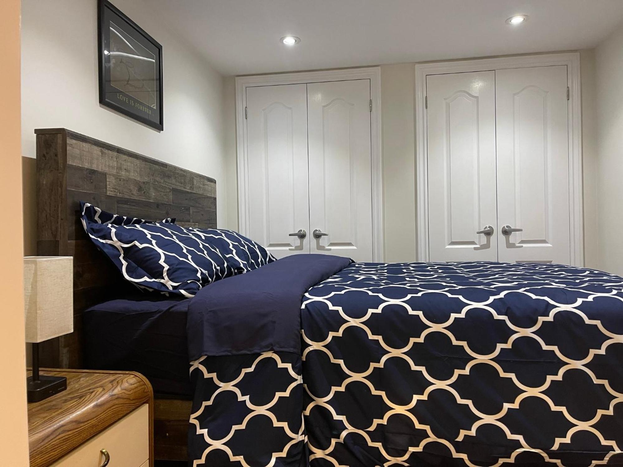 Cozy Lovely Ravine Facing Suite. Μισισάουγκα Εξωτερικό φωτογραφία
